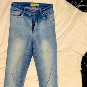 Lightly ripped jeans